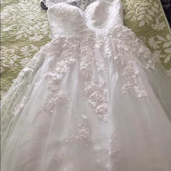 bohemian tulle wedding dress